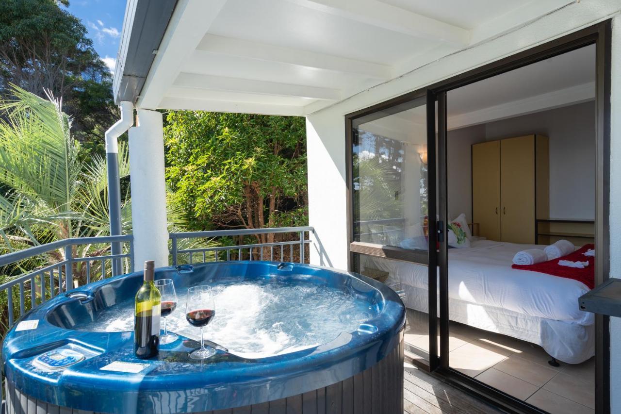 Palm Beach Cottage With Private Spa Pool ภายนอก รูปภาพ